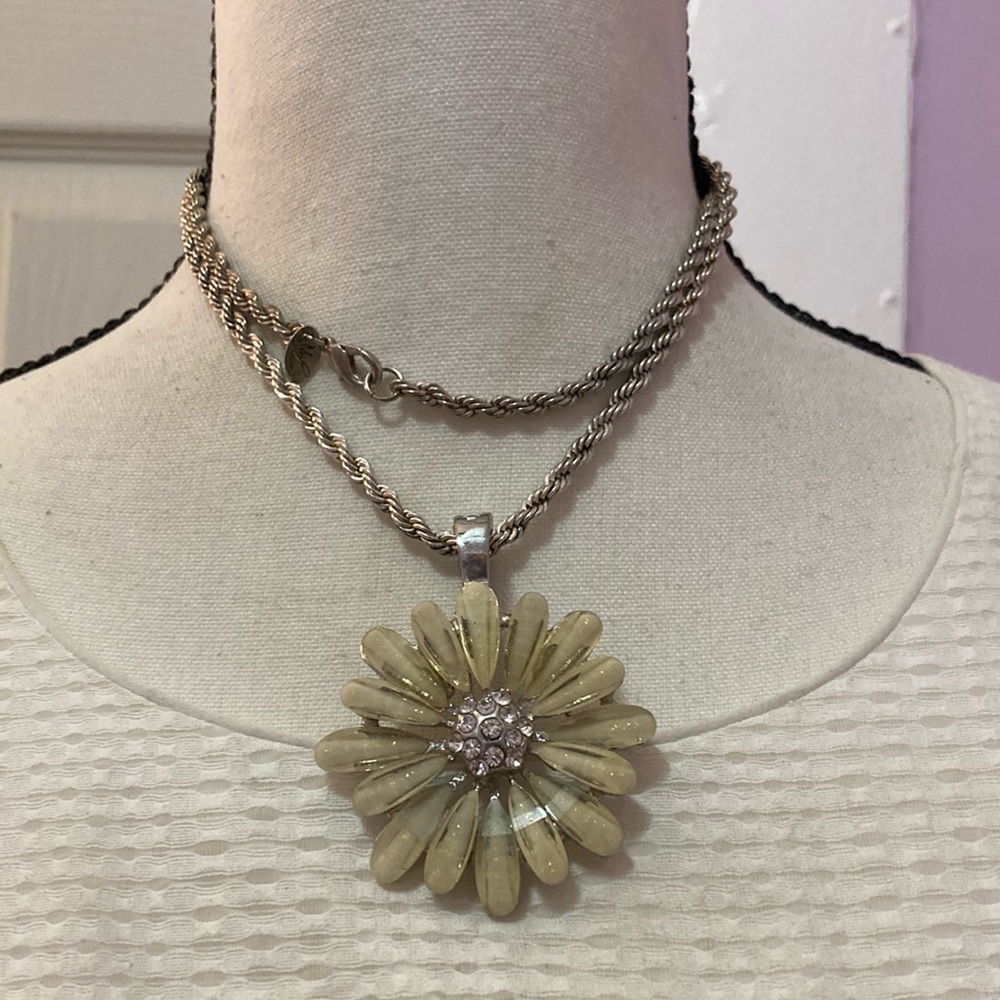 Roman Chunky Flower Pendant ML Thick Rope Chain Necklace